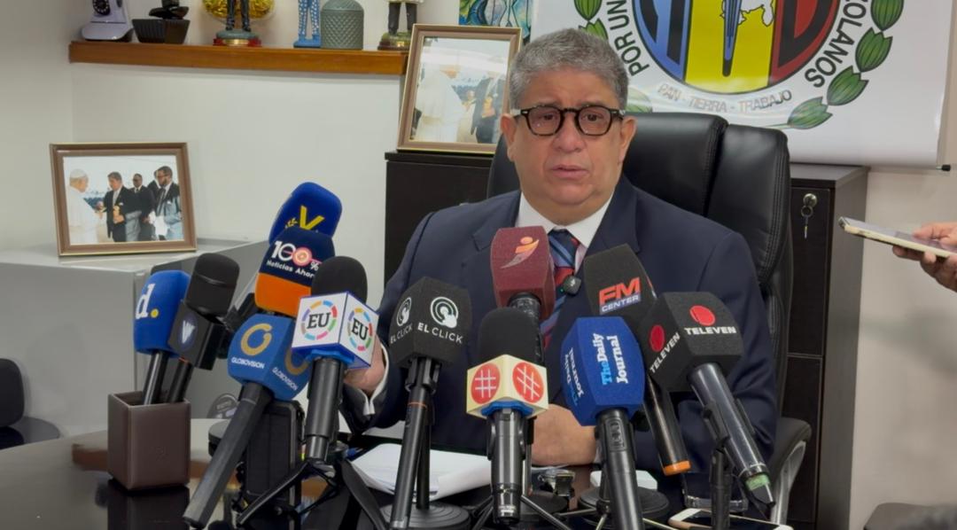 Diputado José Gregorio Correa explica las claves de la nueva ley de servicio eléctrico: Concesiones, energía verde y el viraje a lo privado